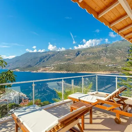 Villa Phellos *