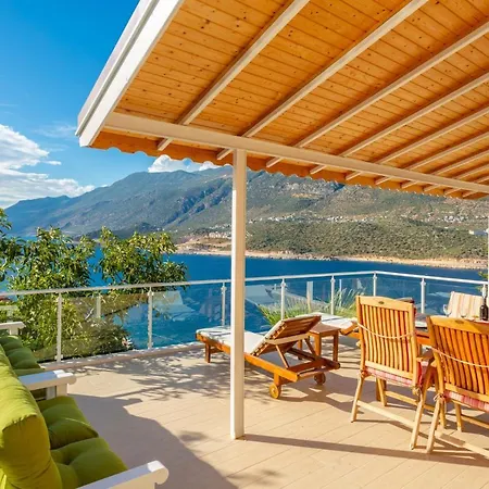 Villa Phellos